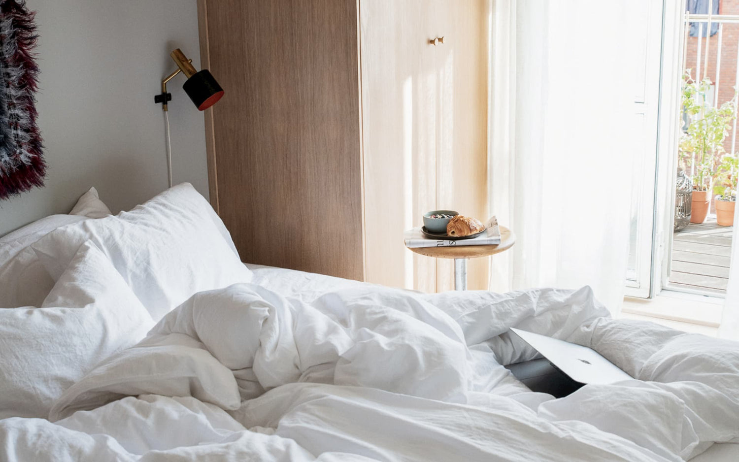 8 ting du (kanskje) bør droppe å ha på soverommet